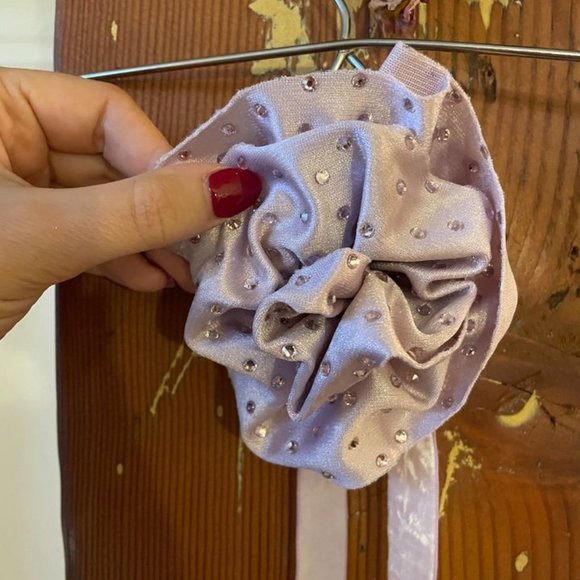 Rezek Studio Lilac Tube Top + Hustle Pant + Flowerette - Picture 5 of 5